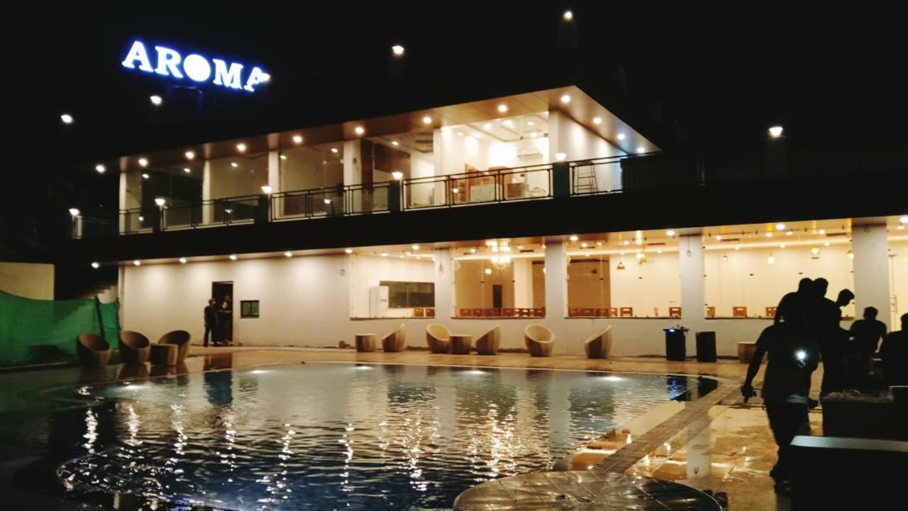 Aroma Resort Rishīkesh Extérieur photo
