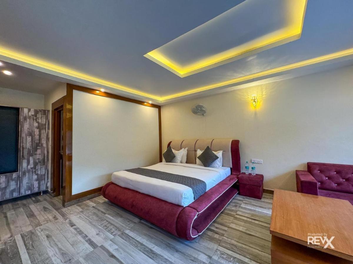 Aroma Resort Rishīkesh Extérieur photo