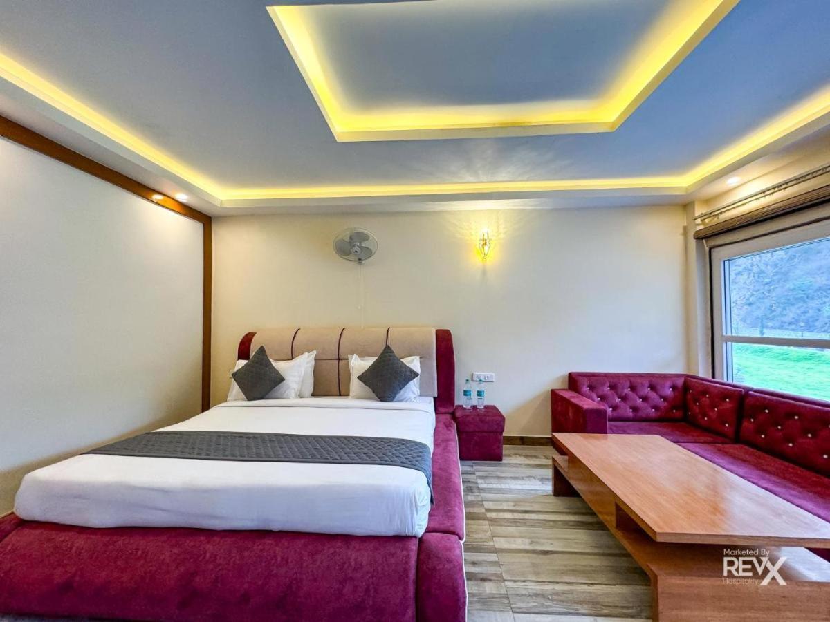 Aroma Resort Rishīkesh Extérieur photo